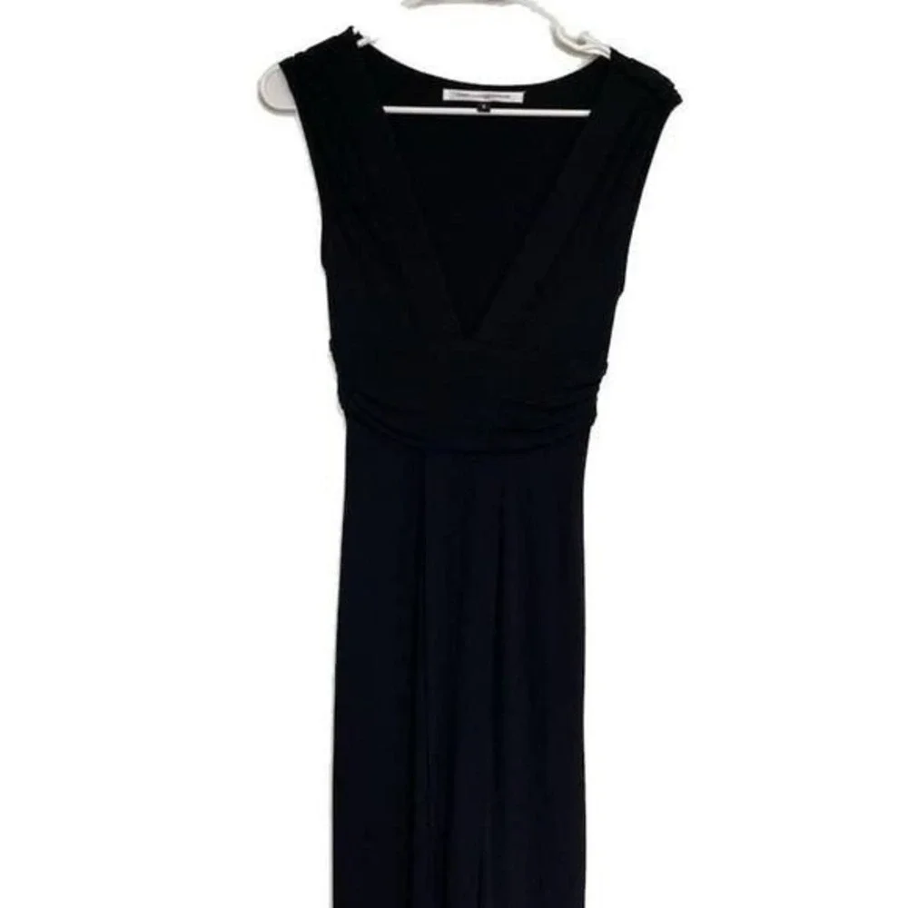 Diane von Furstenberg Black Sleeveless V Neck Dress Glam‎ Minimalist 2